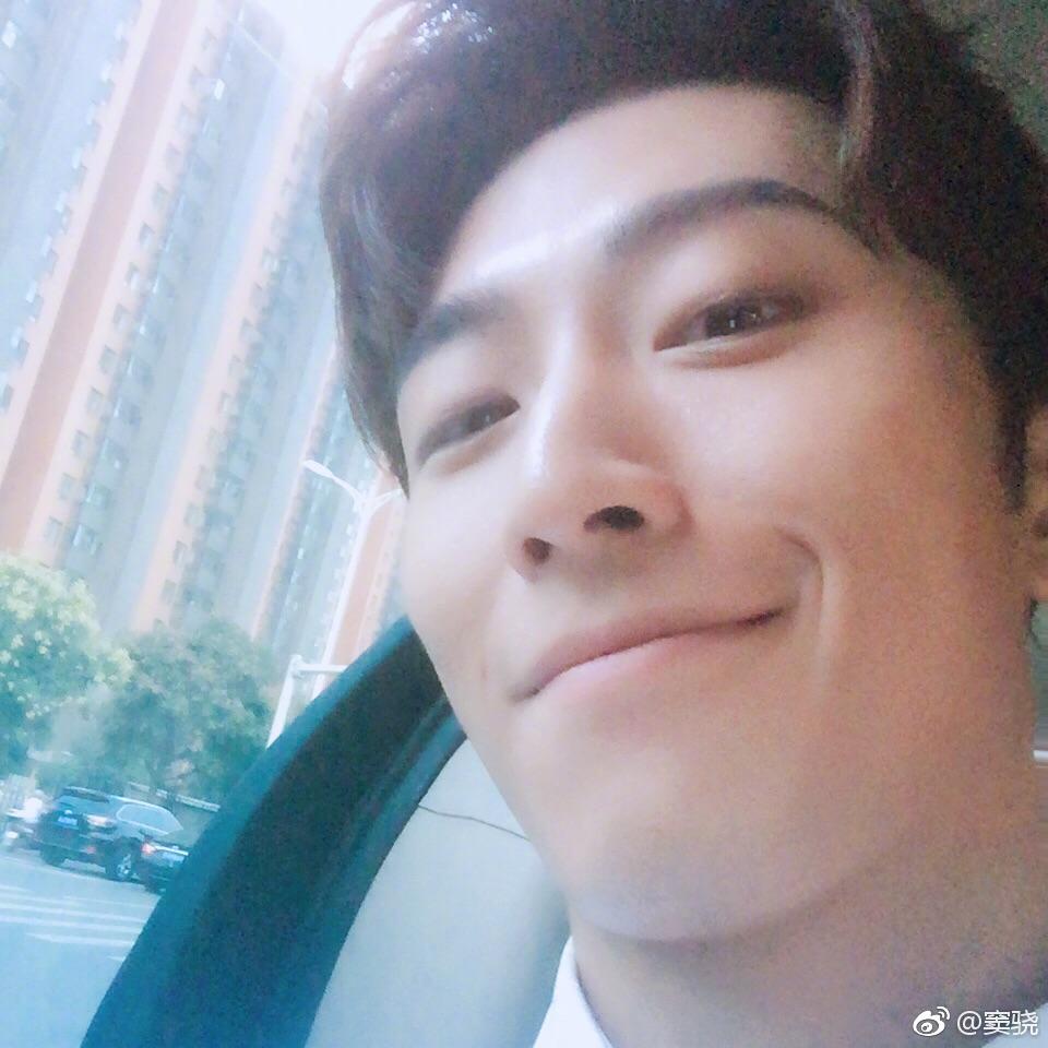 窦骁的美图或搞怪图有哪些?-窦骁帅照