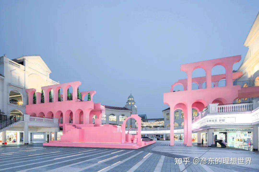 从仿欧“死城”到“网红”地标:广州奥莱小镇的设计逆袭 - 知乎
