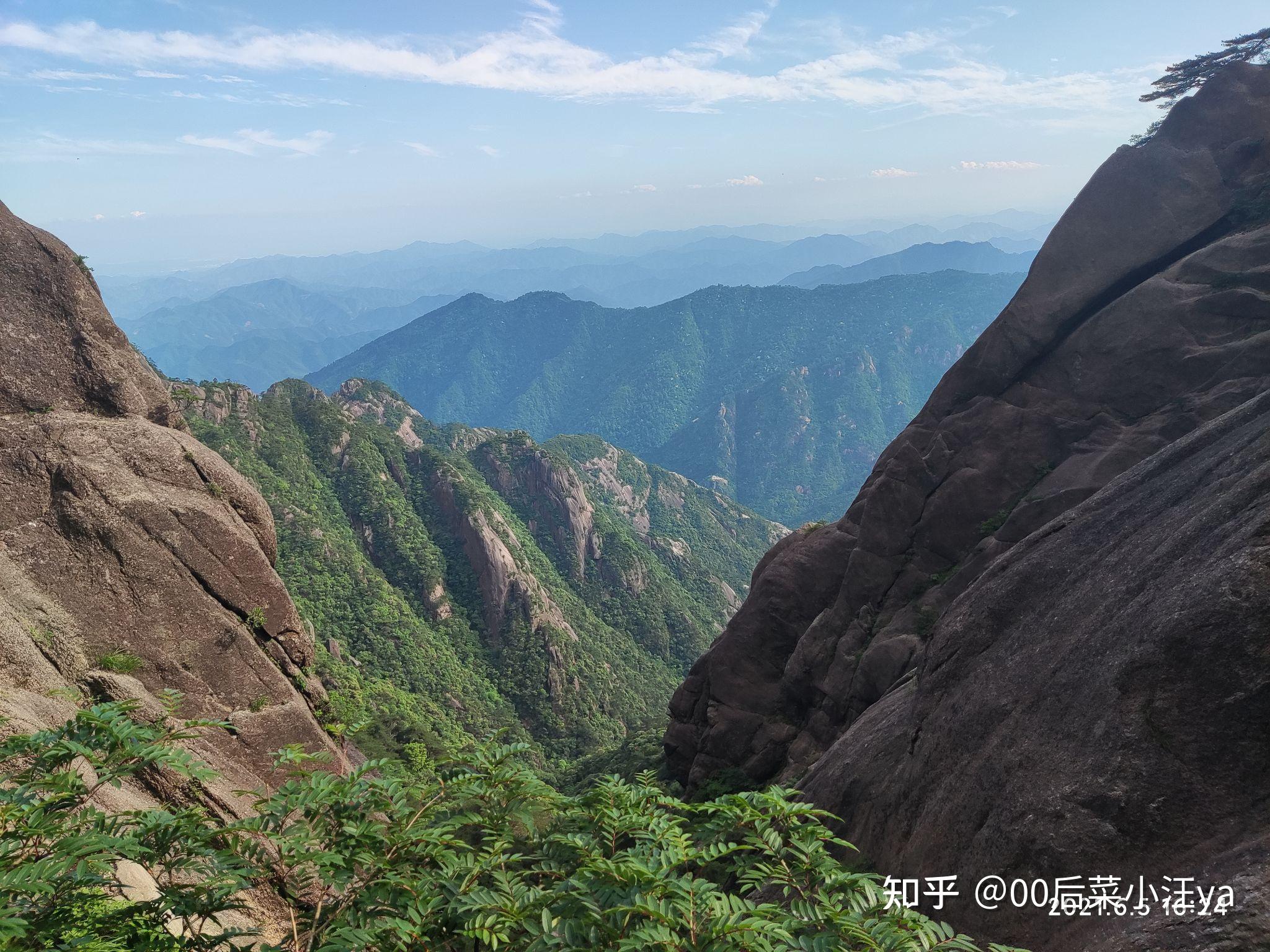 黄山的基本现状图片