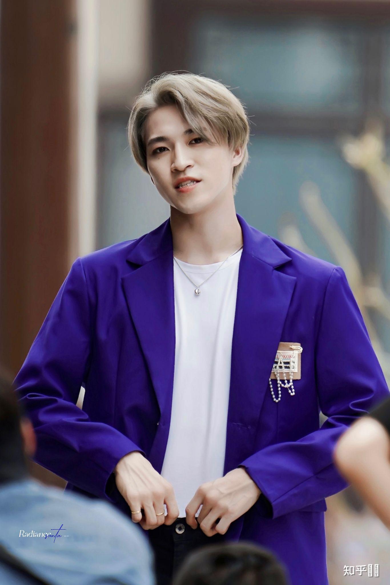 有没有into1赞多的绝美壁纸