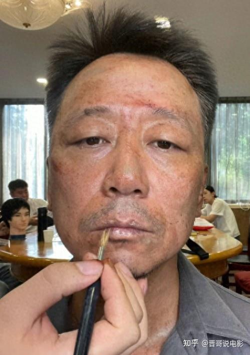 演员胡明：为演好张克寒第一个进组，一位努力演好戏的剧抛脸演员 - 知乎