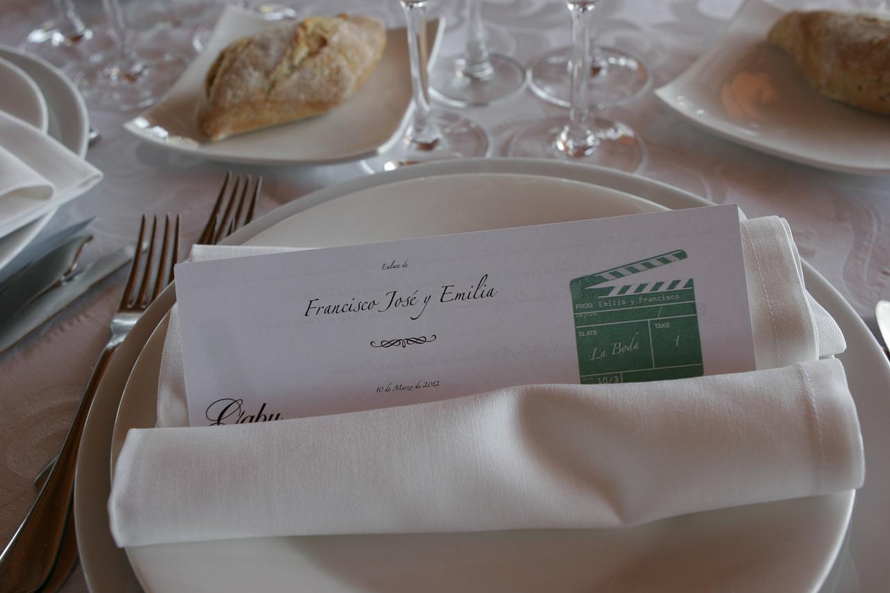 知心好友,共庆华诞——16岁生日宴温馨互动