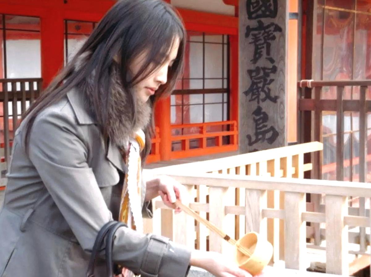 如何看待台湾26岁女作家林奕含自杀事件