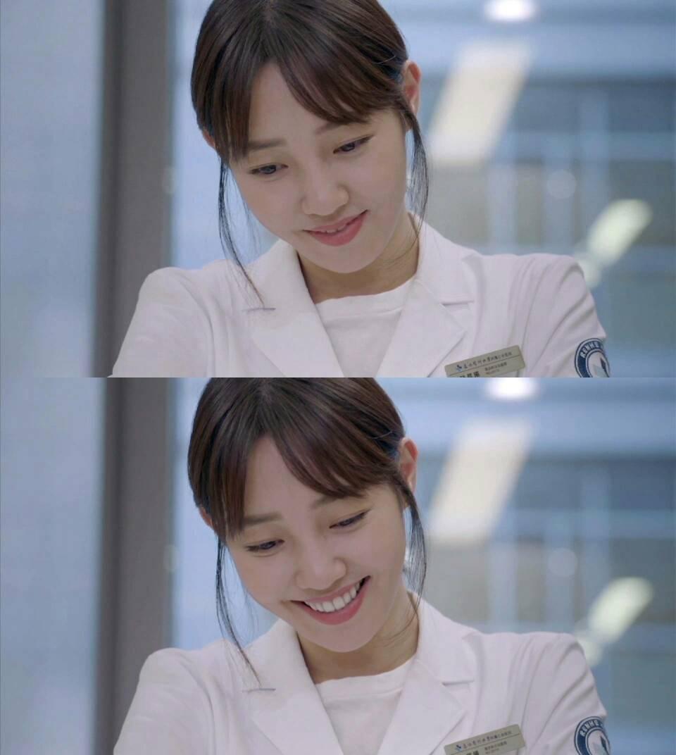 大家如何评价浙江卫视《外科风云》白百合的演技?